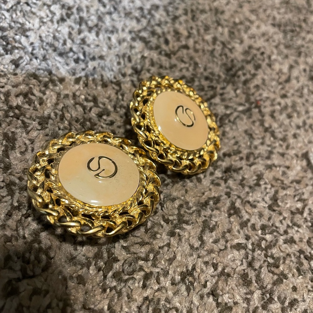 St. John’s Clip Earrings!